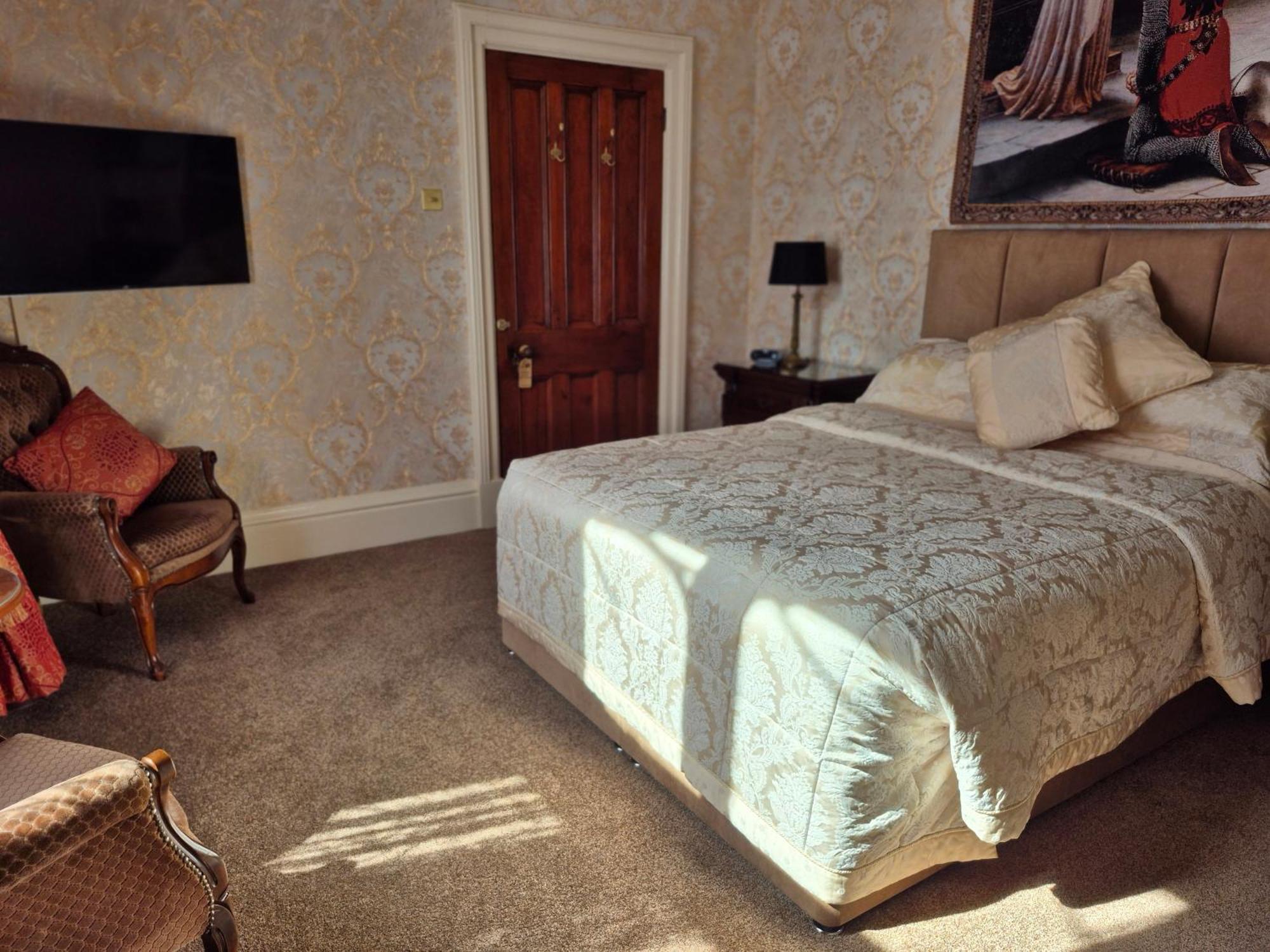 St David's Guest house 4*